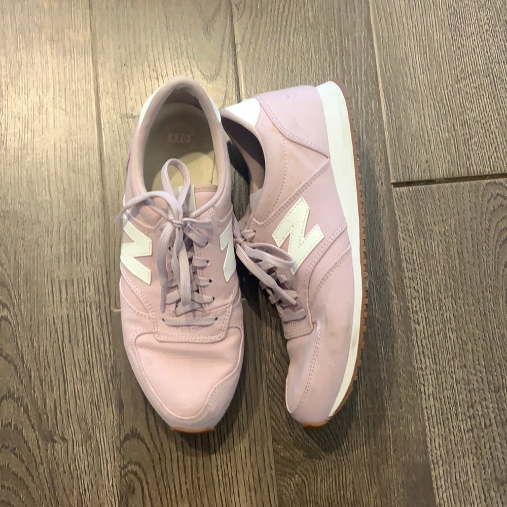 Pink New Balance Tennis Shoes